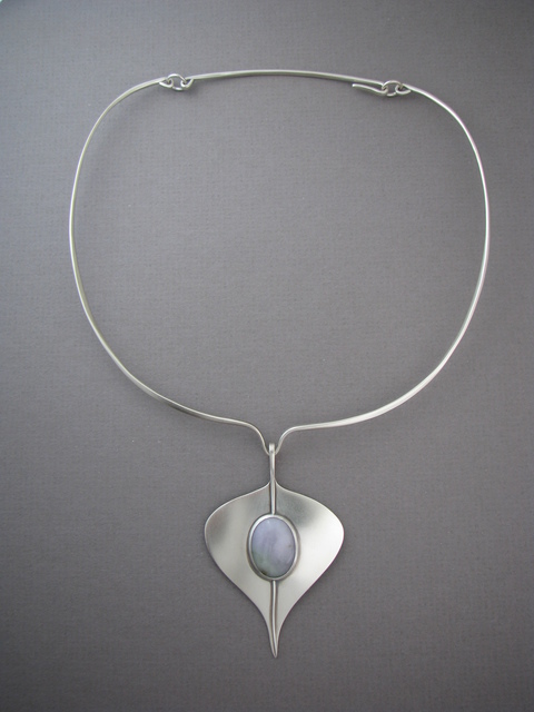 jade_necklace
