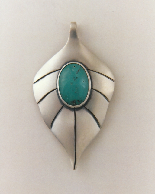 leaf_turquoise_pendant