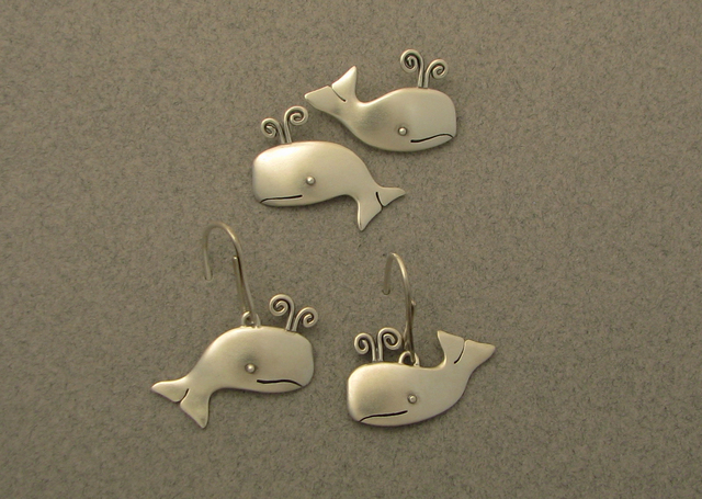 whale_earrings